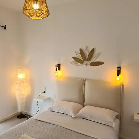 Mar Adentro Hotel Patitiri