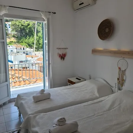 Mar Adentro Patitiri