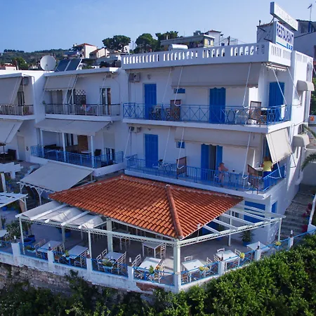 Mar Adentro Hotel Patitiri